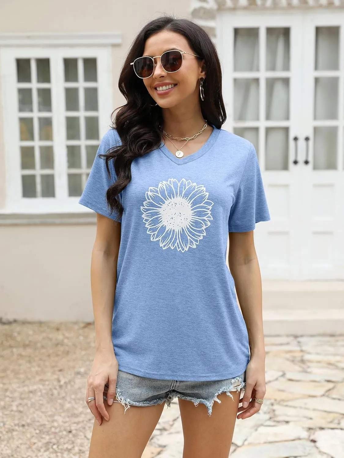 EADINVE Women's Short Sleeve V Neck Sunflower Graphic Printed Summer Tee Vintage T Shirt Cotton Tops Novelty Cool Shirt