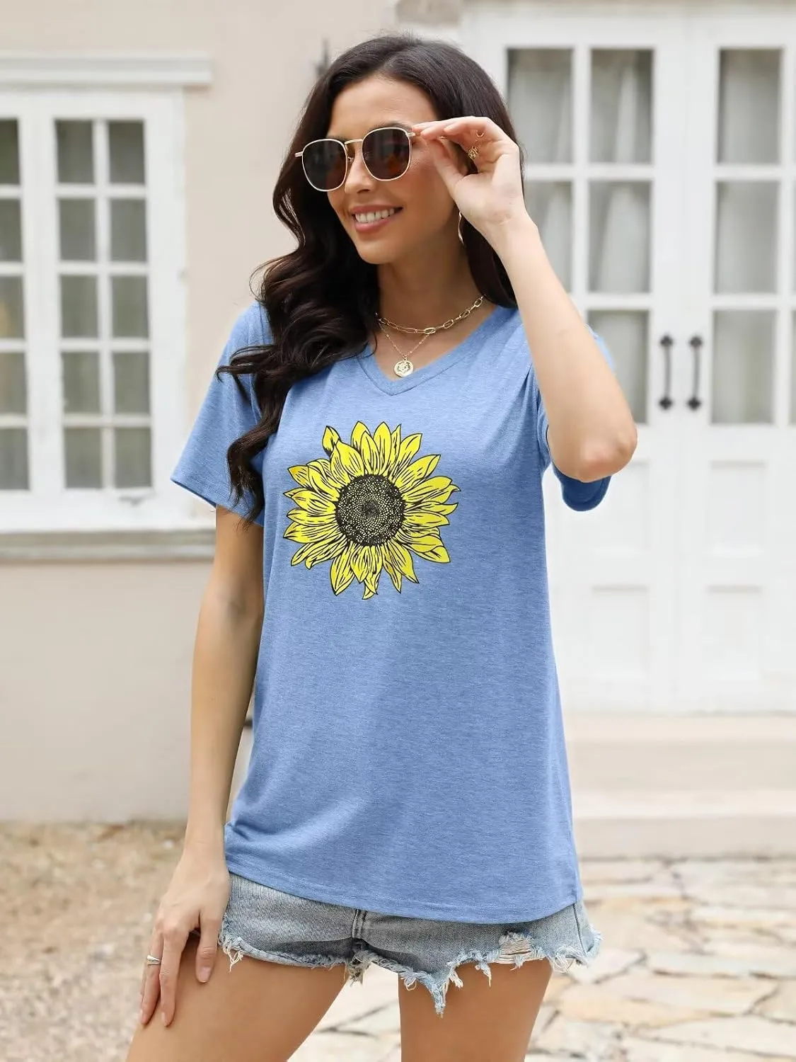 EADINVE Women's Short Sleeve V Neck Sunflower Graphic Printed Summer Tee Vintage T Shirt Cotton Tops Novelty Cool Shirt