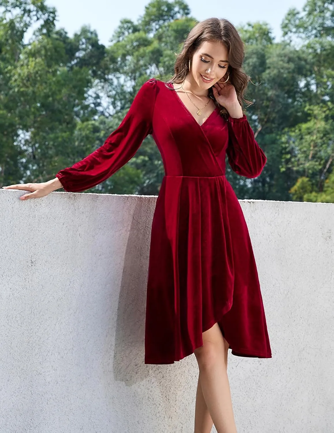 Meetjen Women's V Neck Velvet Formal Long Sleeve Dresses Flowy Fall High Low Elegant 2024 Midi Winter Cocktail Party Dress