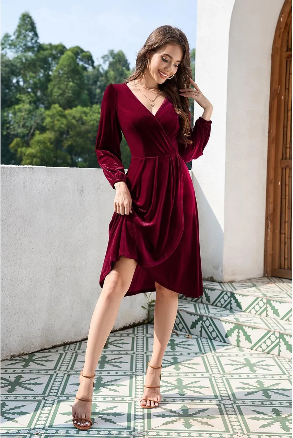 Meetjen Women's V Neck Velvet Formal Long Sleeve Dresses Flowy Fall High Low Elegant 2024 Midi Winter Cocktail Party Dress