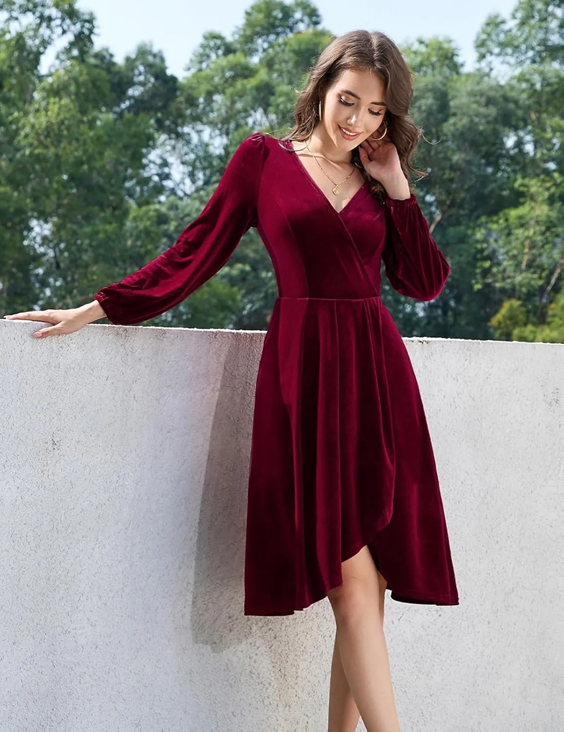 Meetjen Women's V Neck Velvet Formal Long Sleeve Dresses Flowy Fall High Low Elegant 2024 Midi Winter Cocktail Party Dress